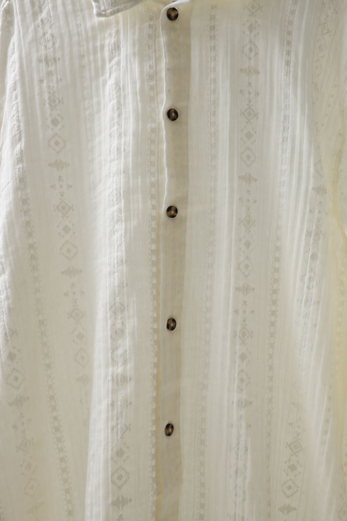 Winchester Beyaz Etnik Desenli Uzun Kollu Gömlek