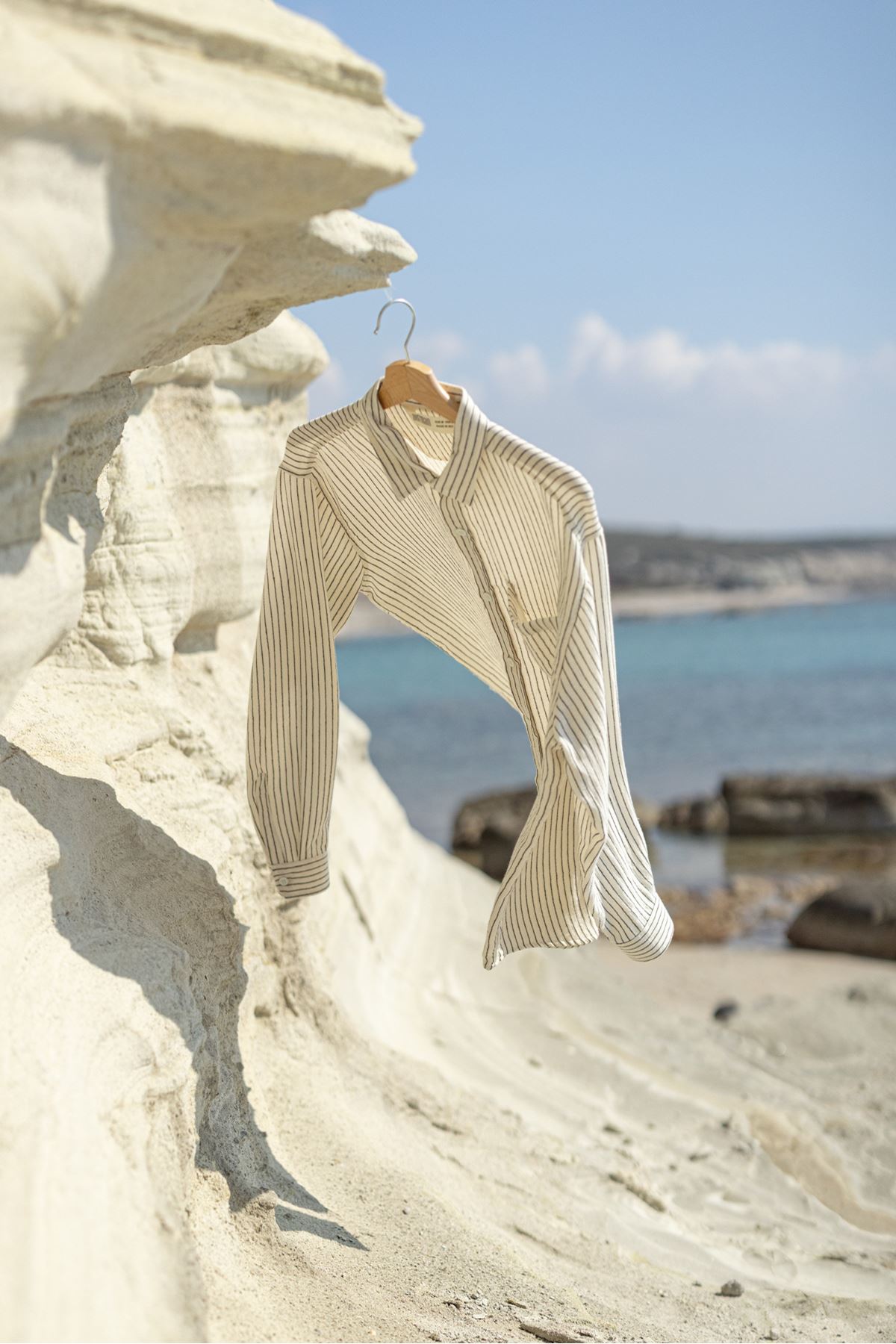 Mikonos Siyah Çizgili %100 Pamuk Gömlek