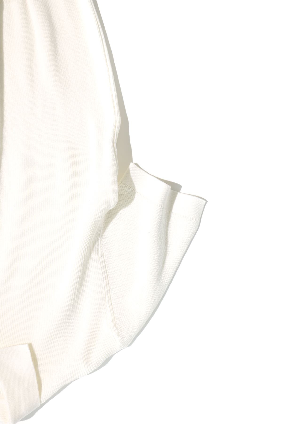 Lave Beyaz Fermuarlı Triko Tshirt