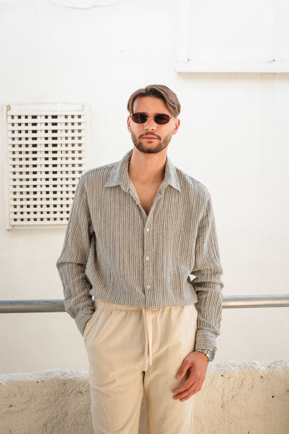 Tayland Siyah Çizgili Gömlek