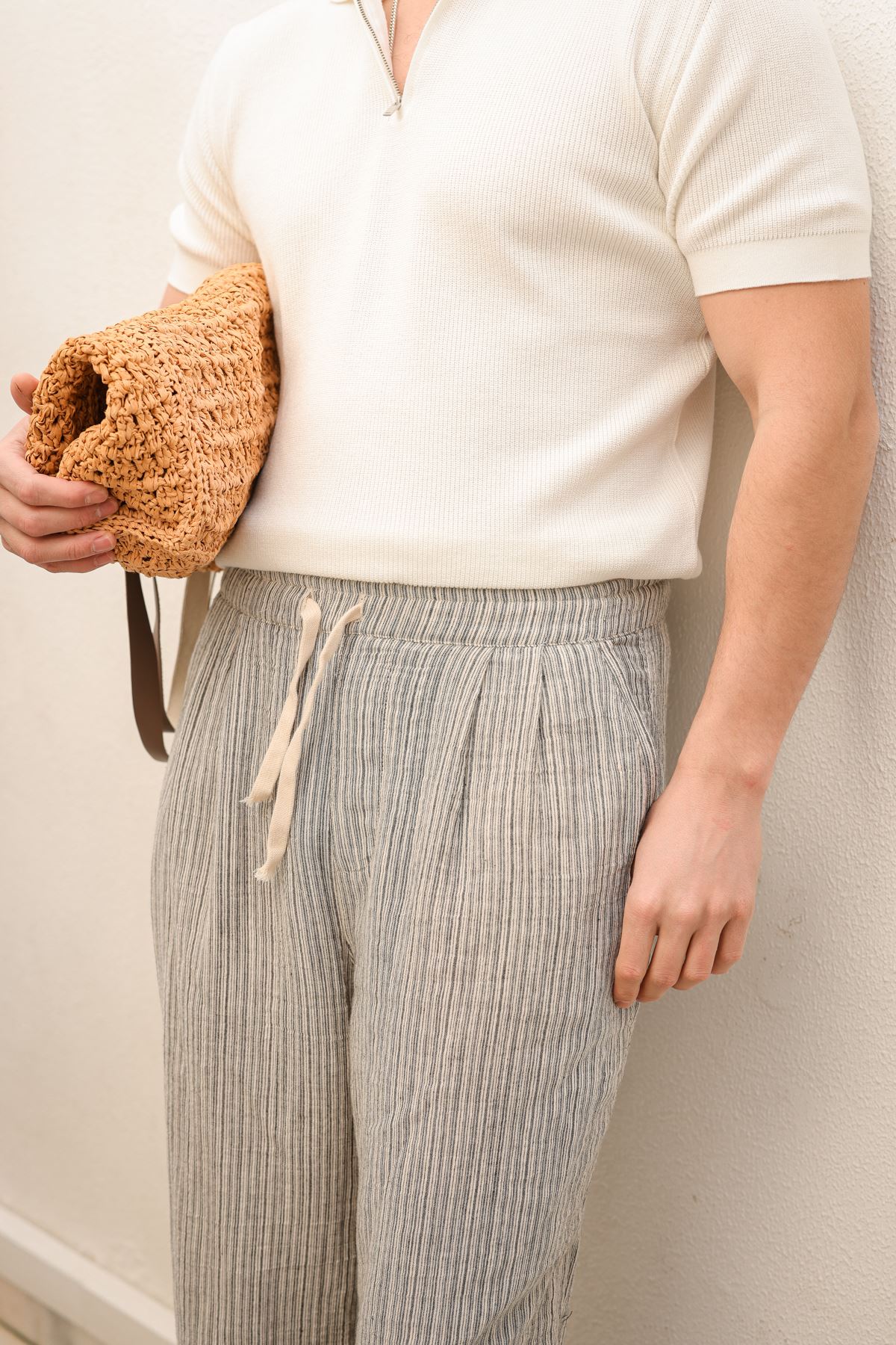 Krabi Siyah Çizgili Pantolon