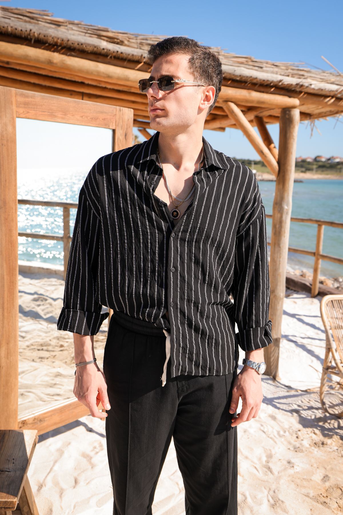 Tyre Çizgili Siyah Gömlek