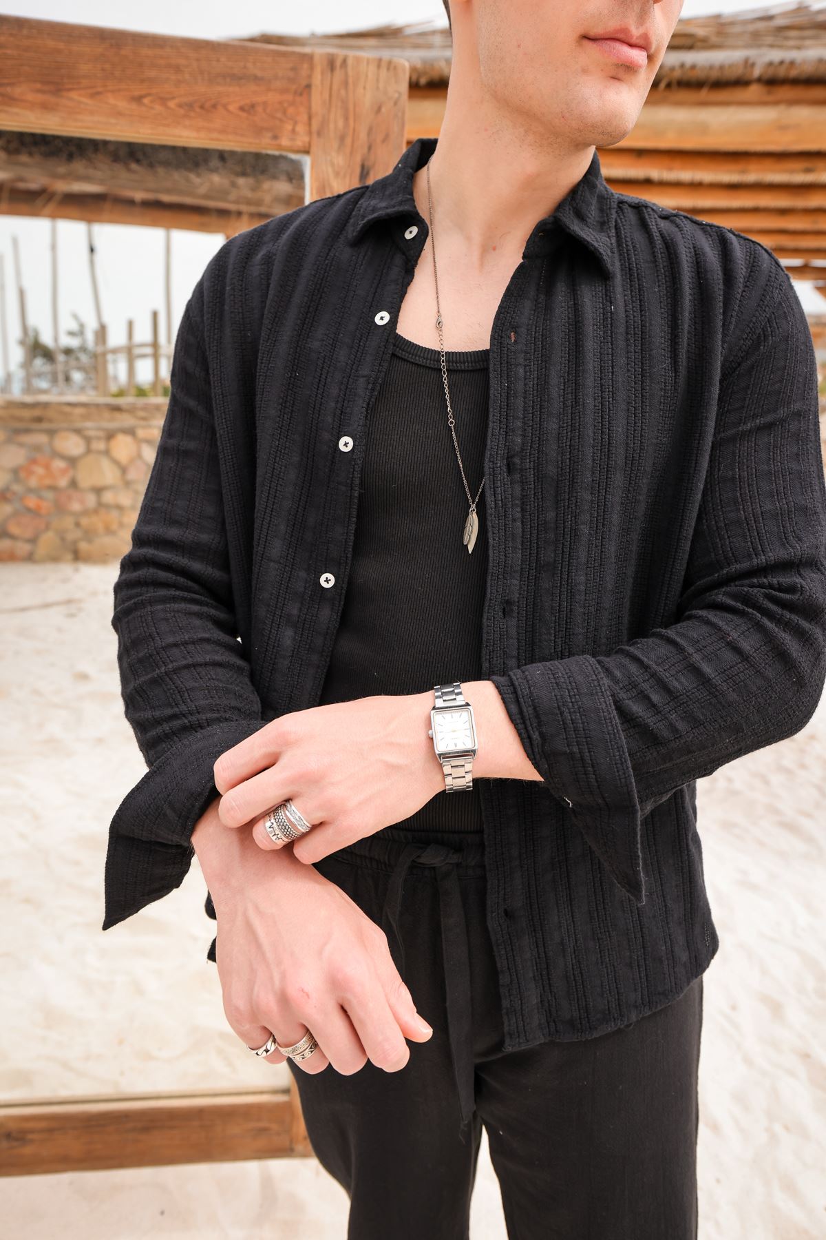 Livaro Siyah Gömlek