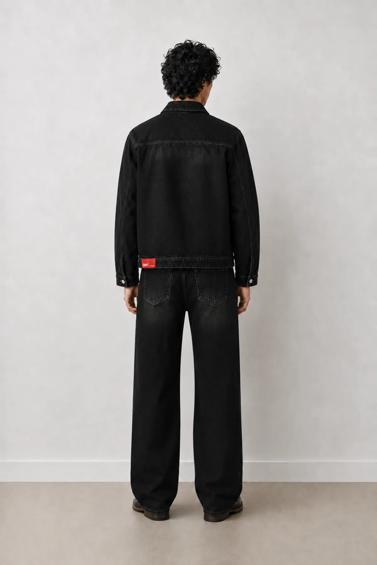 Duster Siyah Lüks Street Crop %100 Pamuk Denim Erkek Kot Ceket ve Bootcut Lüks Street %100 Pamuk Denim Erkek Kot Pantolon Kombin