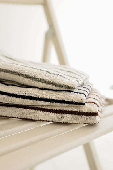 Jodhpur Siyah Çizgili Beyaz Triko Tshirt