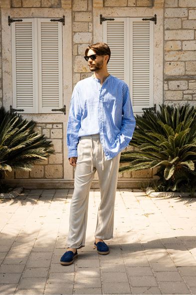 Venetia Hakim Yaka Beyaz Çizgili Mavi Gömlek