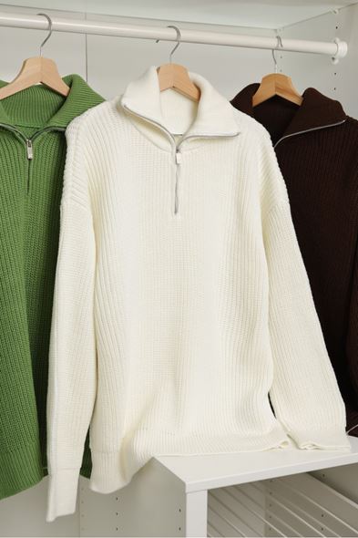 Dreson Beyaz Yaka Fermuarlı Kazak