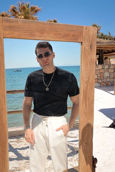 Briss Siyah Bisiklet Yaka Triko Tshirt